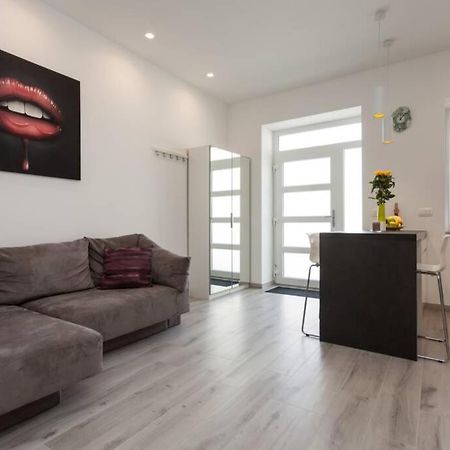 Apartman Luna Apartment Pula Luaran gambar