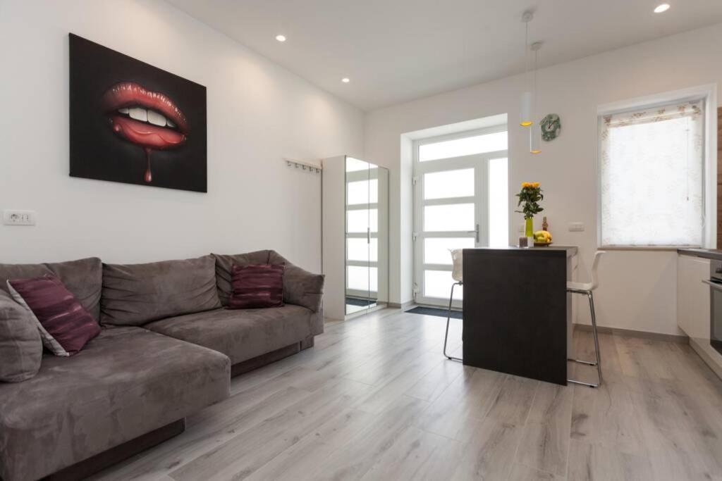 Apartman Luna Apartment Pula Luaran gambar